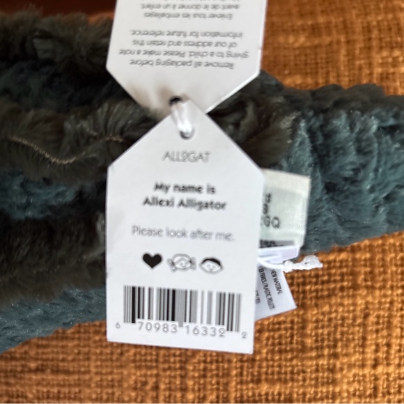 Jellycat ALLEXI Alligator in-hand Authentic direct from Jellycat green big soft - Picture 7 of 15